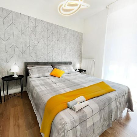 Suitesflores - Bright And Cozy Apartment In Verona Exterior foto